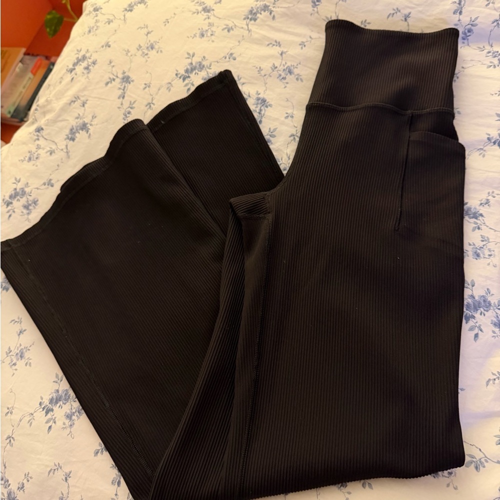 High-Rise Black Ribbed Wide-Leg Pants stash pocket